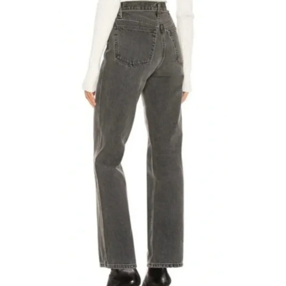 RE/DONE 90s High Rise Loose Jeans in Vintage Ash Grey - Picture 3 of 11